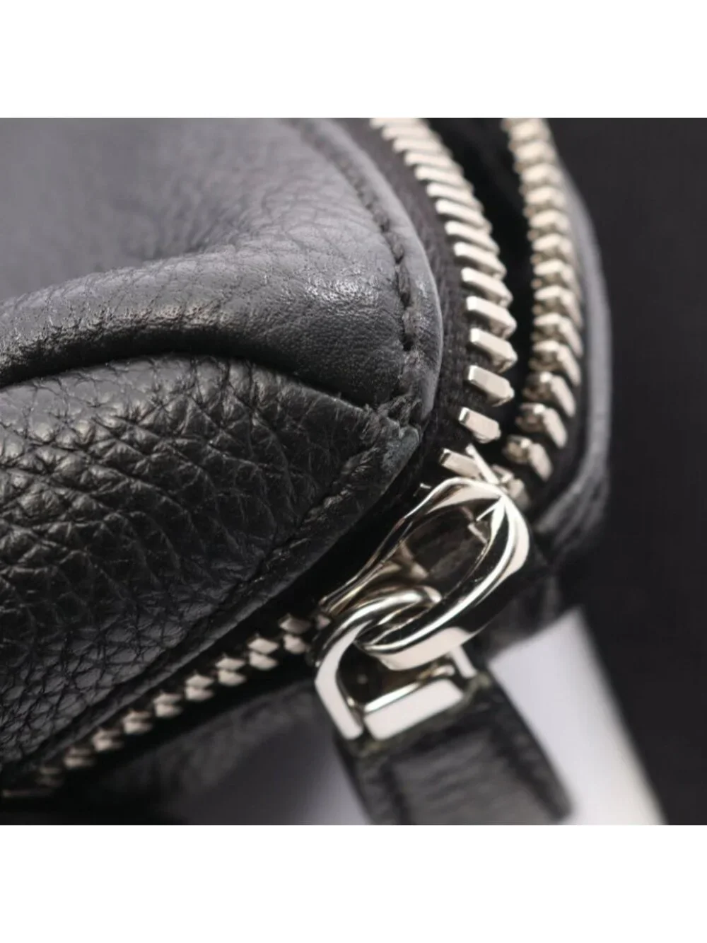 Prada Shoulder Bag VIT.DAINO Black Leather